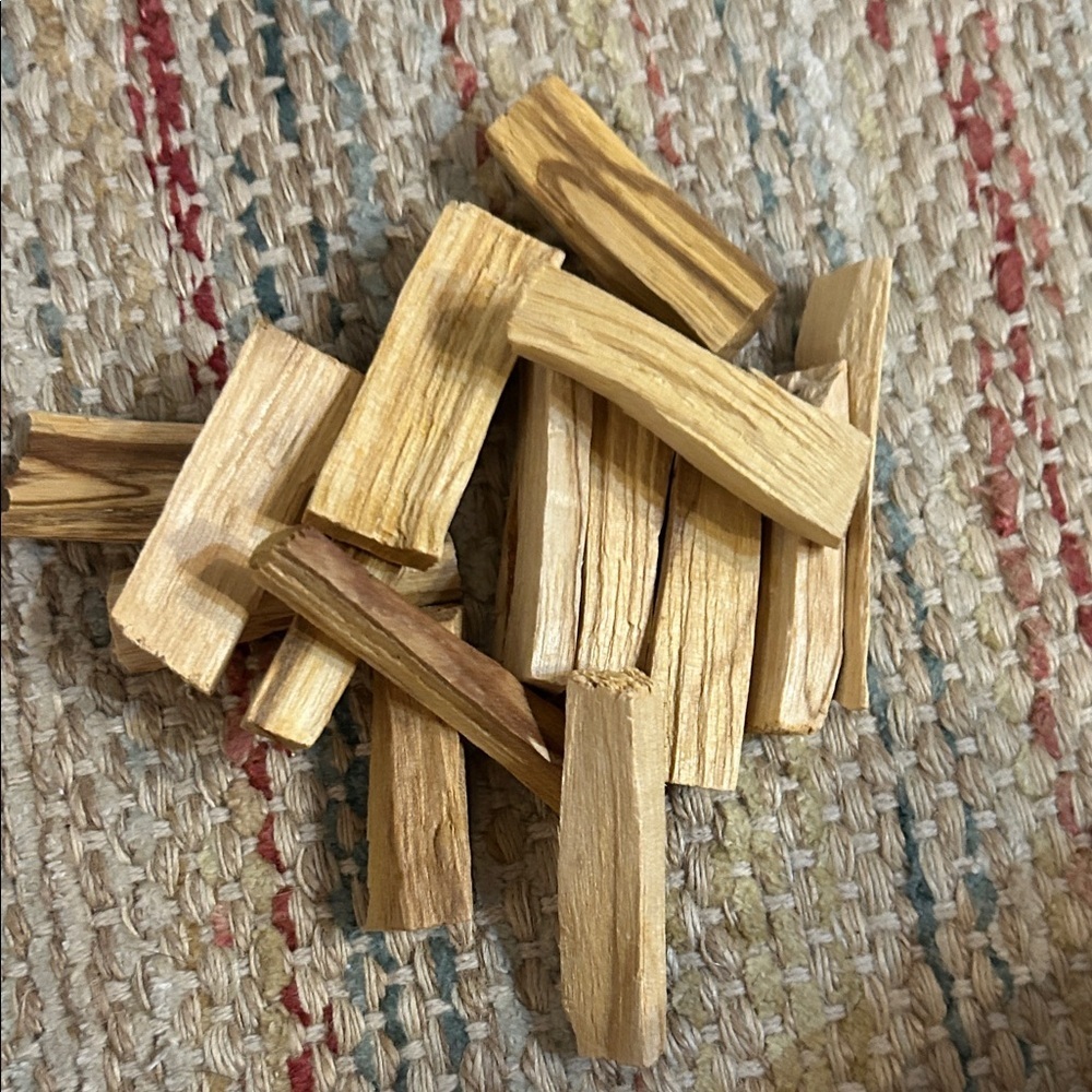 Natural Palo Santo Smudge Sticks (15)